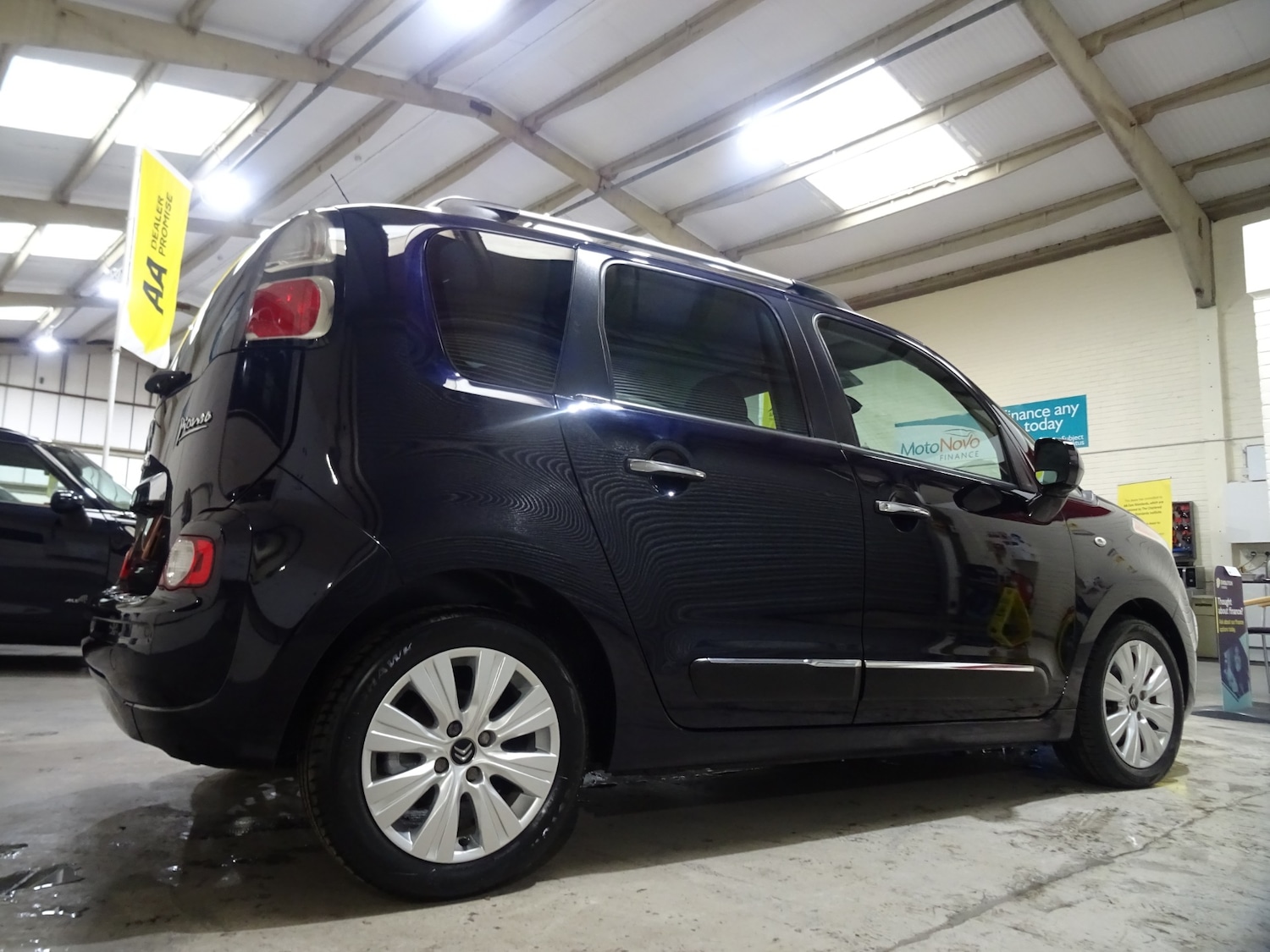 Used Citroen C3 Picasso 2013 for sale - 76343040: Photo 33