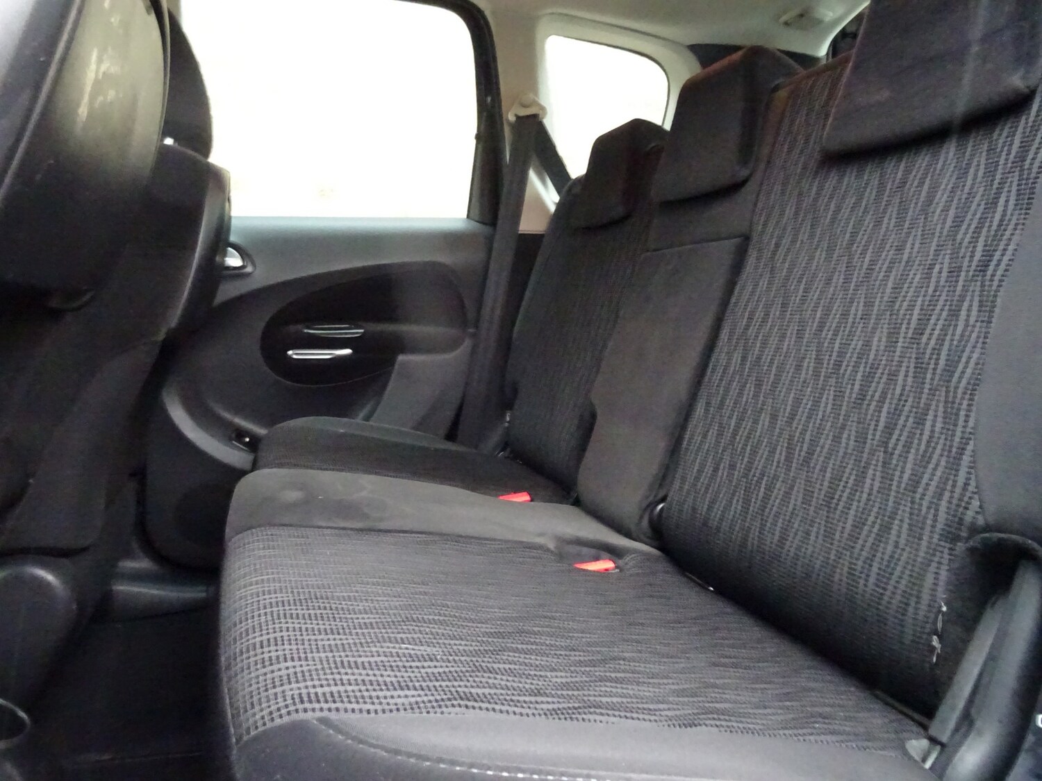 Used Citroen C3 Picasso 2013 for sale - 76343040: Photo 6