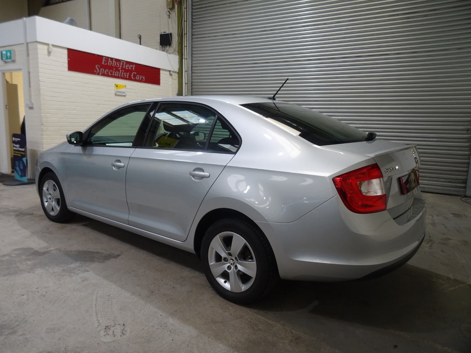 Used Skoda Rapid 2015 for sale - 76778110: Photo 9