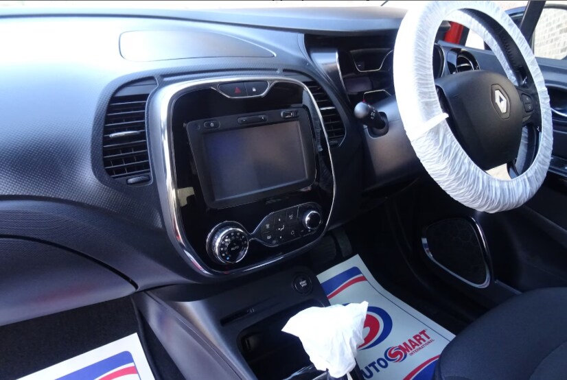 Used Renault Captur 2015 for sale - 78065345: Photo 25