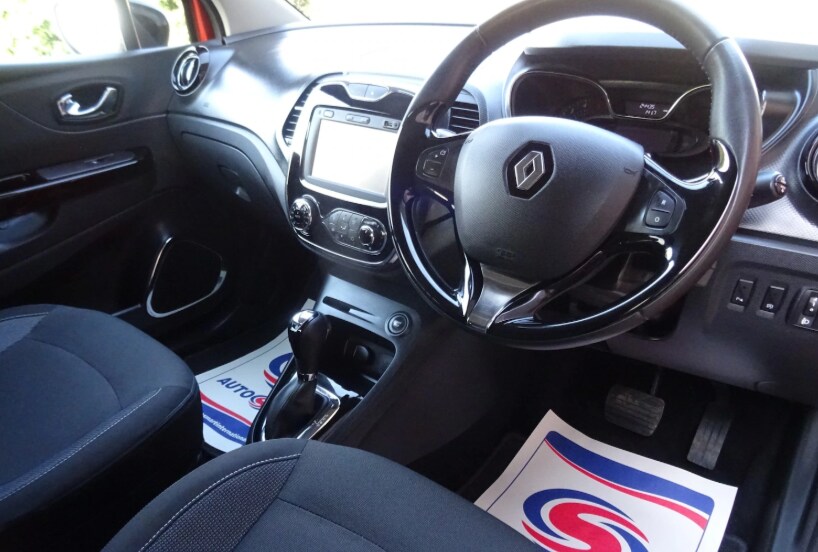 Used Renault Captur 2015 for sale - 78065345: Photo 30