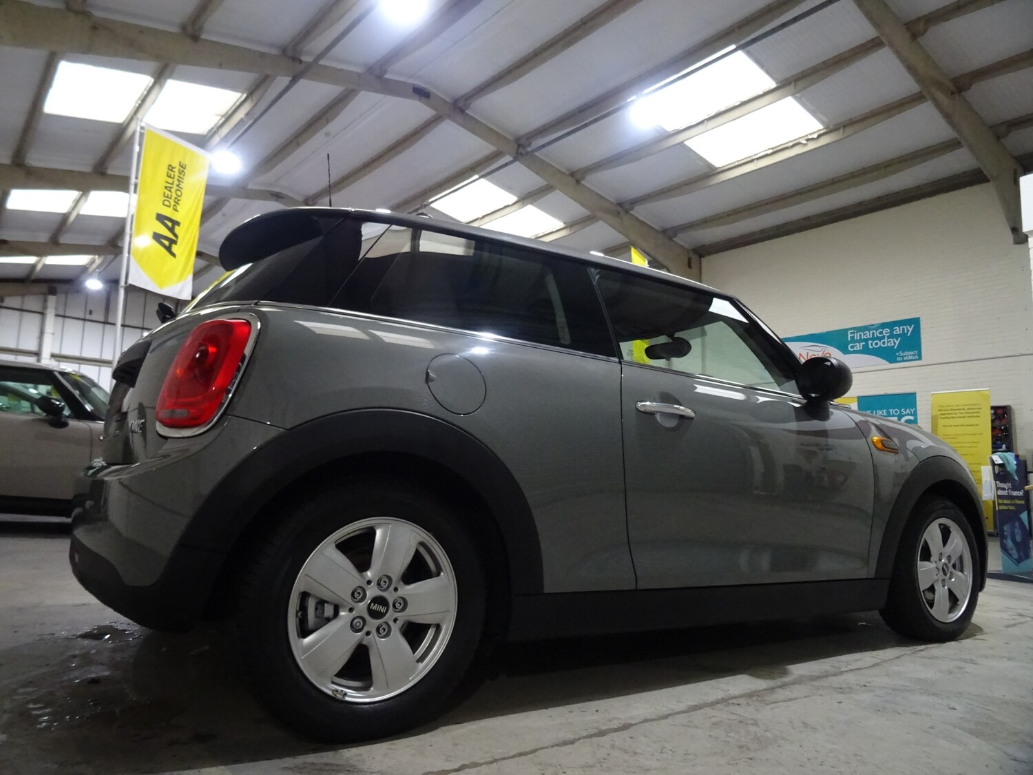 Used MINI Hatch 2017 for sale - 77271522: Photo 31