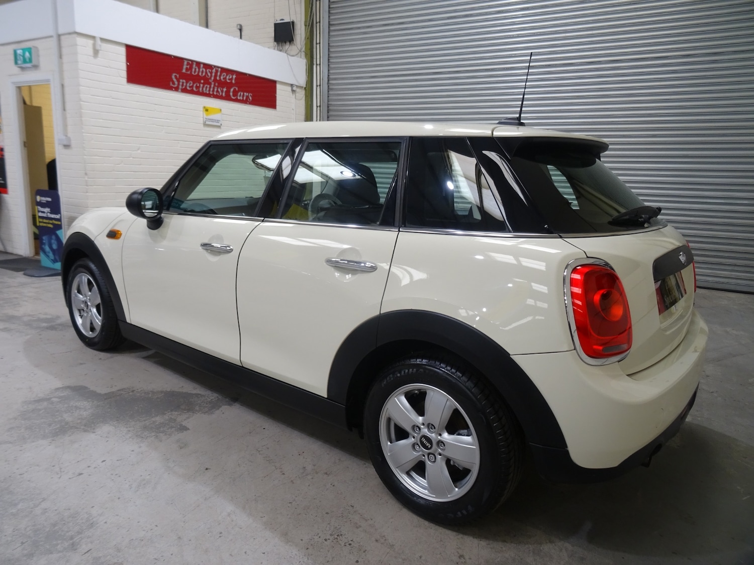 Used MINI Hatch 2014 for sale - 76017457: Photo 12