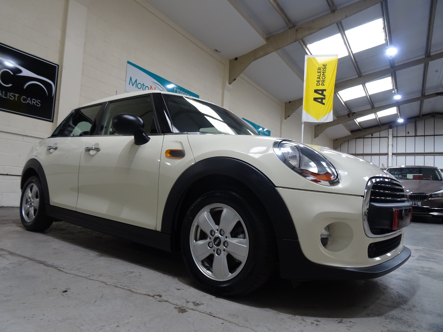 Used MINI Hatch 2014 for sale - 76017457: Photo 21