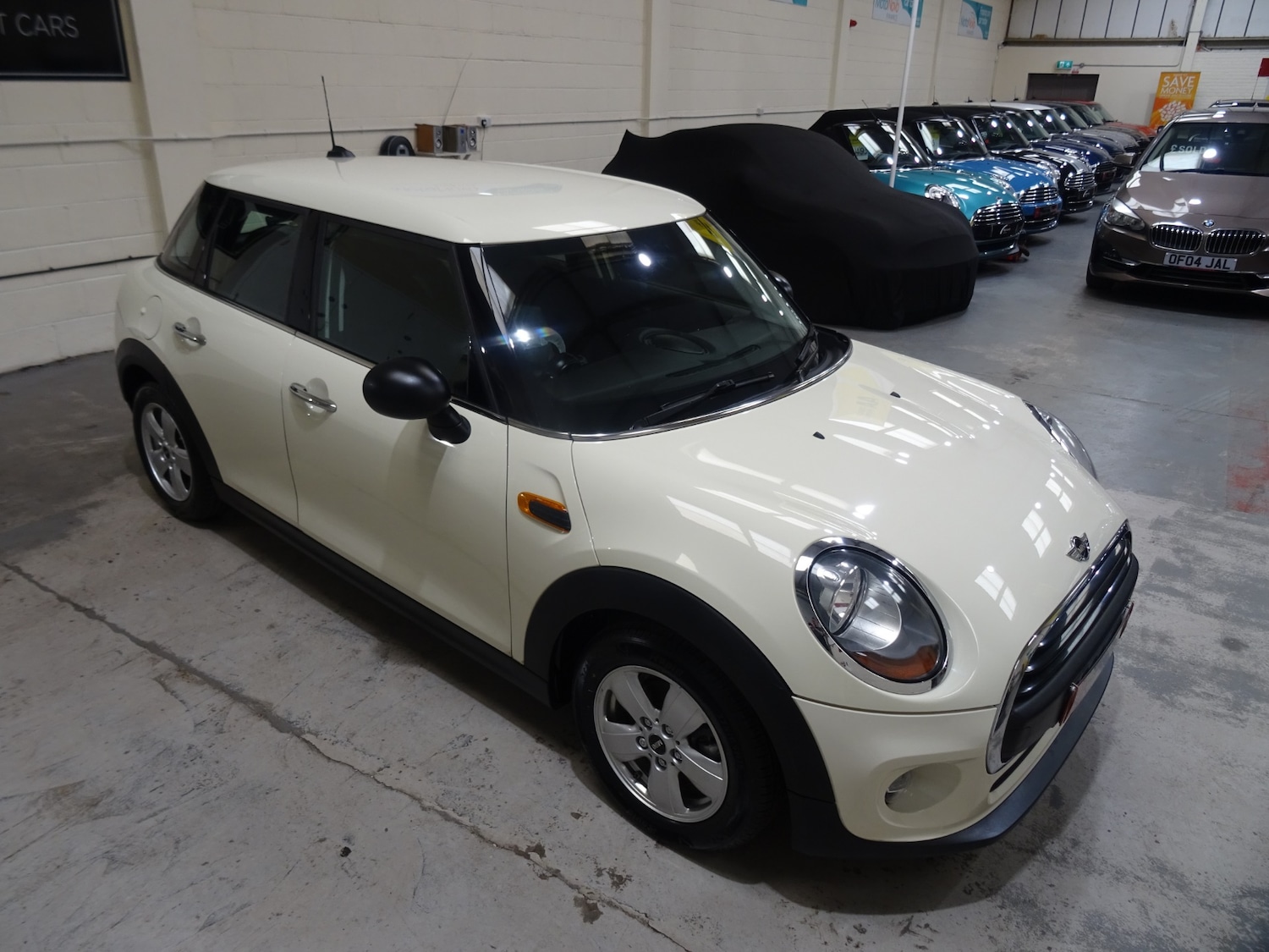 Used MINI Hatch 2014 for sale - 76017457: Photo 43