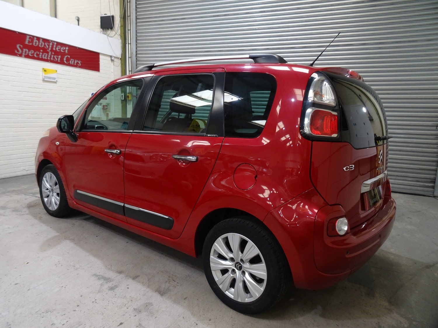 Used Citroen C3 Picasso 2013 for sale - 76374073: Photo 10