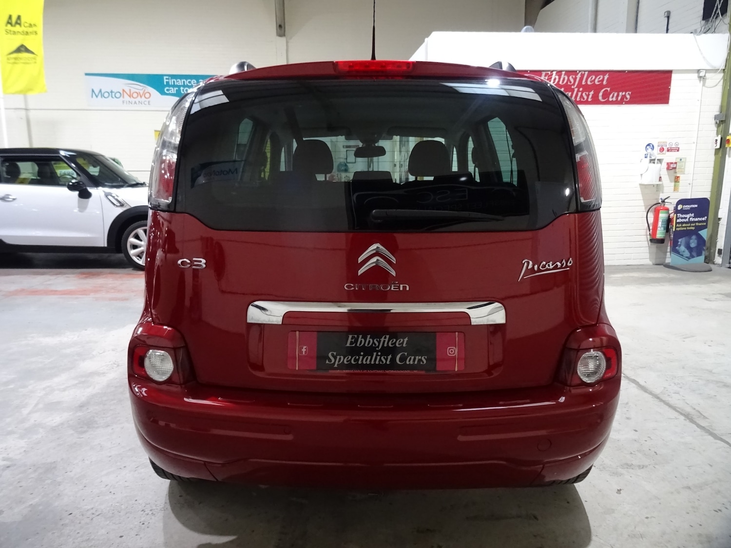 Used Citroen C3 Picasso 2013 for sale - 76374073: Photo 11