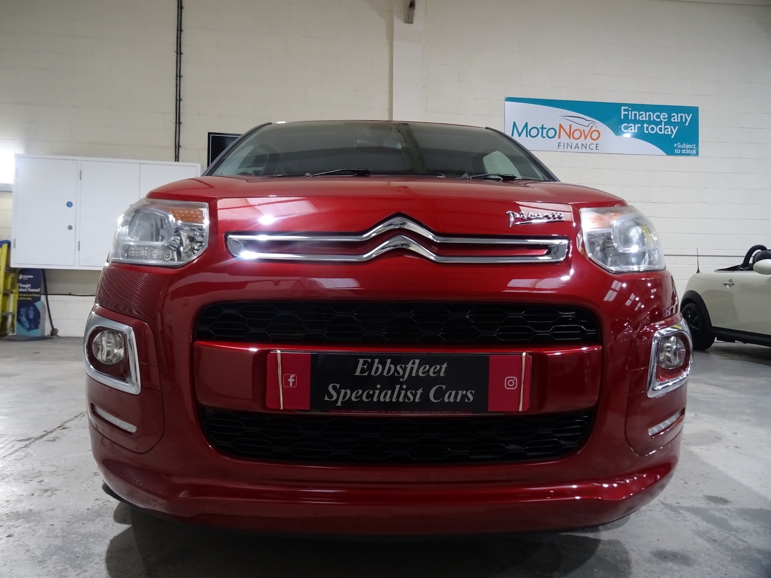 Used Citroen C3 Picasso 2013 for sale - 76374073: Photo 32