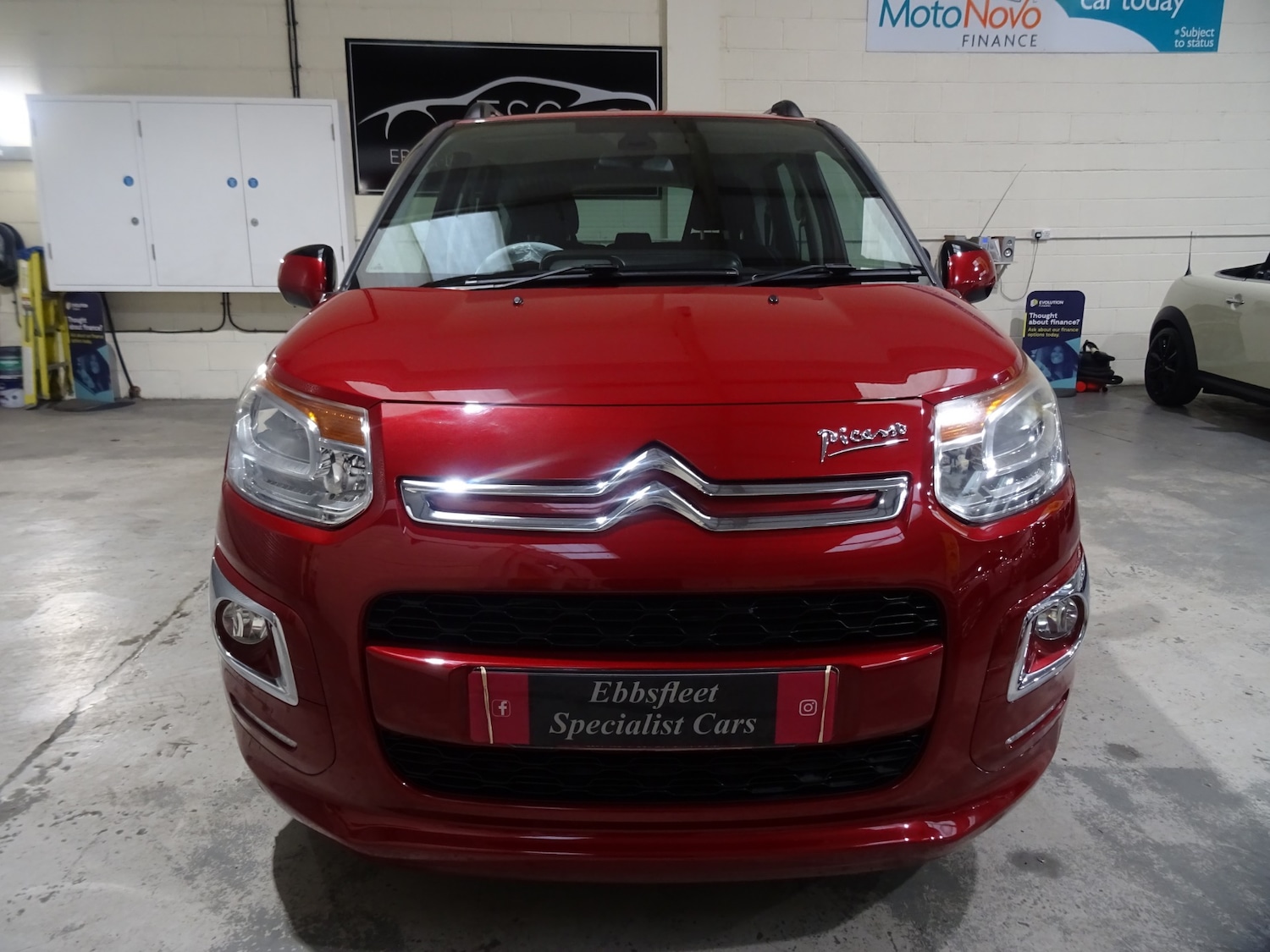 Used Citroen C3 Picasso 2013 for sale - 76374073: Photo 9