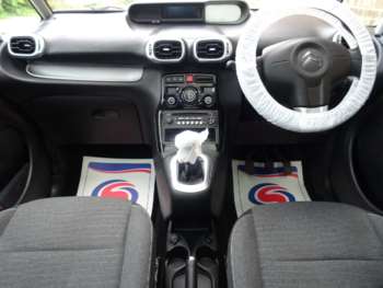 Used Citroen C3 Picasso 2016 for sale - 74764429: Photo