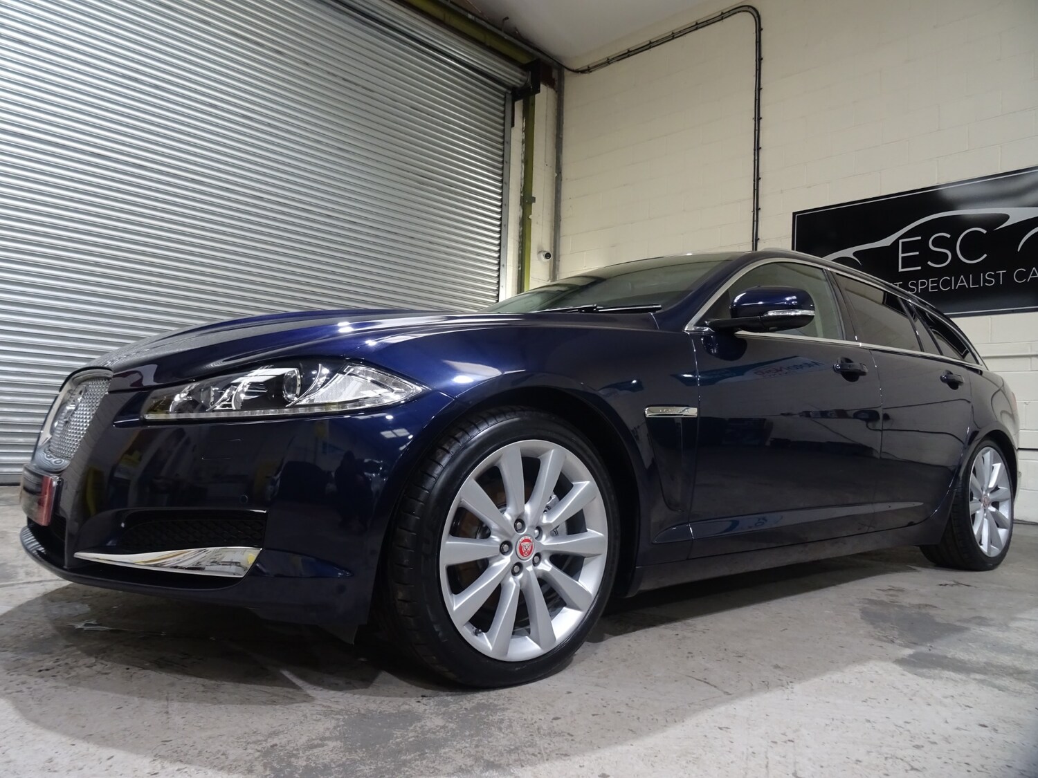 Used Jaguar XF 2015 for sale - 77198585: Photo 38