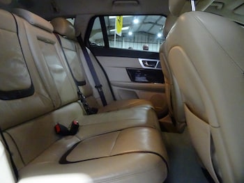 Used Jaguar XF 2015 for sale - 77198585: Photo