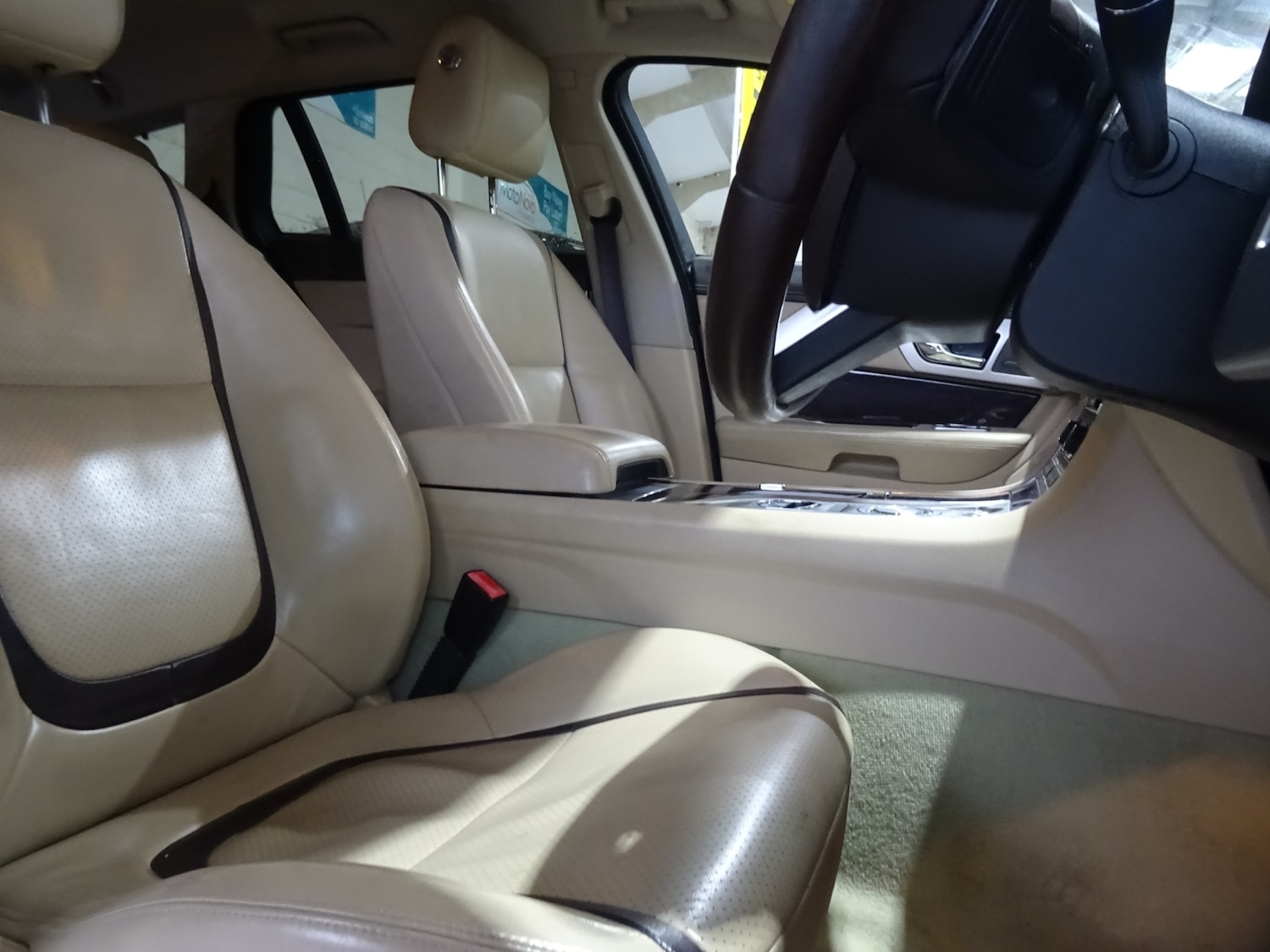 Used Jaguar XF 2015 for sale - 77198585: Photo 5