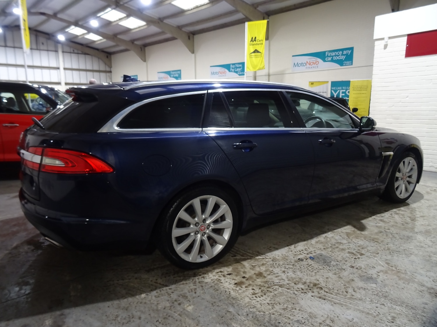 Used Jaguar XF 2015 for sale - 77198585: Photo 6