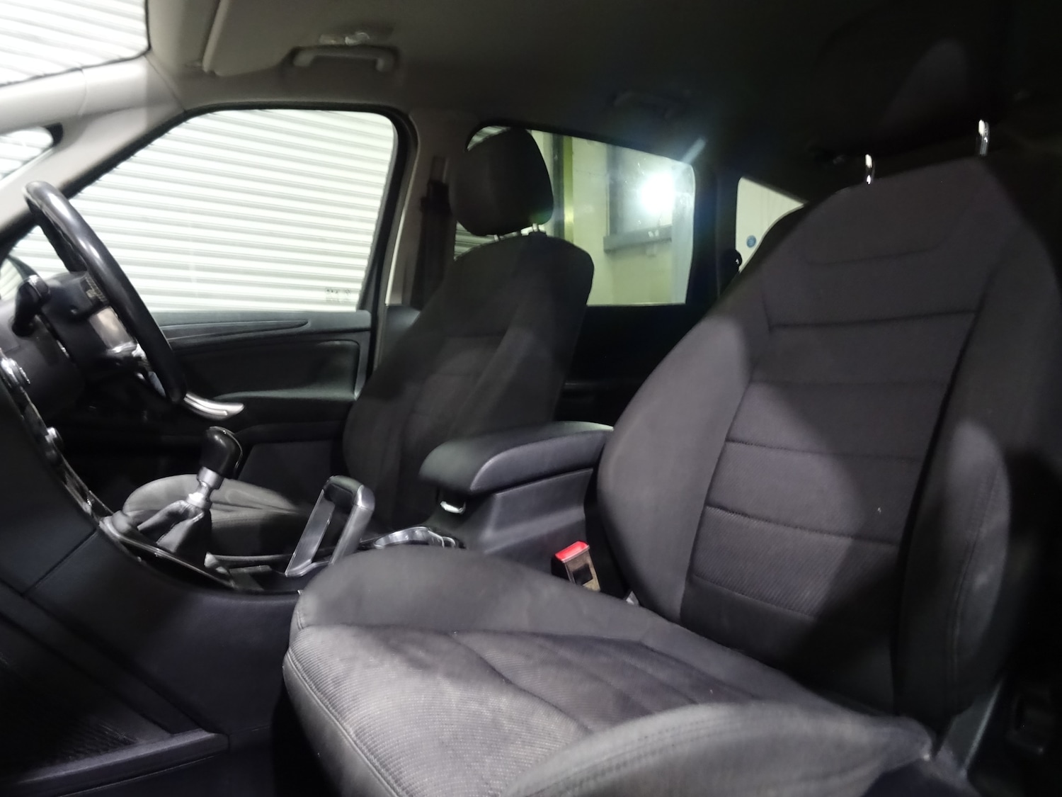Used Ford S-Max 2012 for sale - 77077899: Photo 2