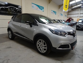 2015 (15) - 1.2 TCE Dynamique MediaNav 5dr EDC Automatic *LOW MILEAGE*ONLY 18000 MILES*