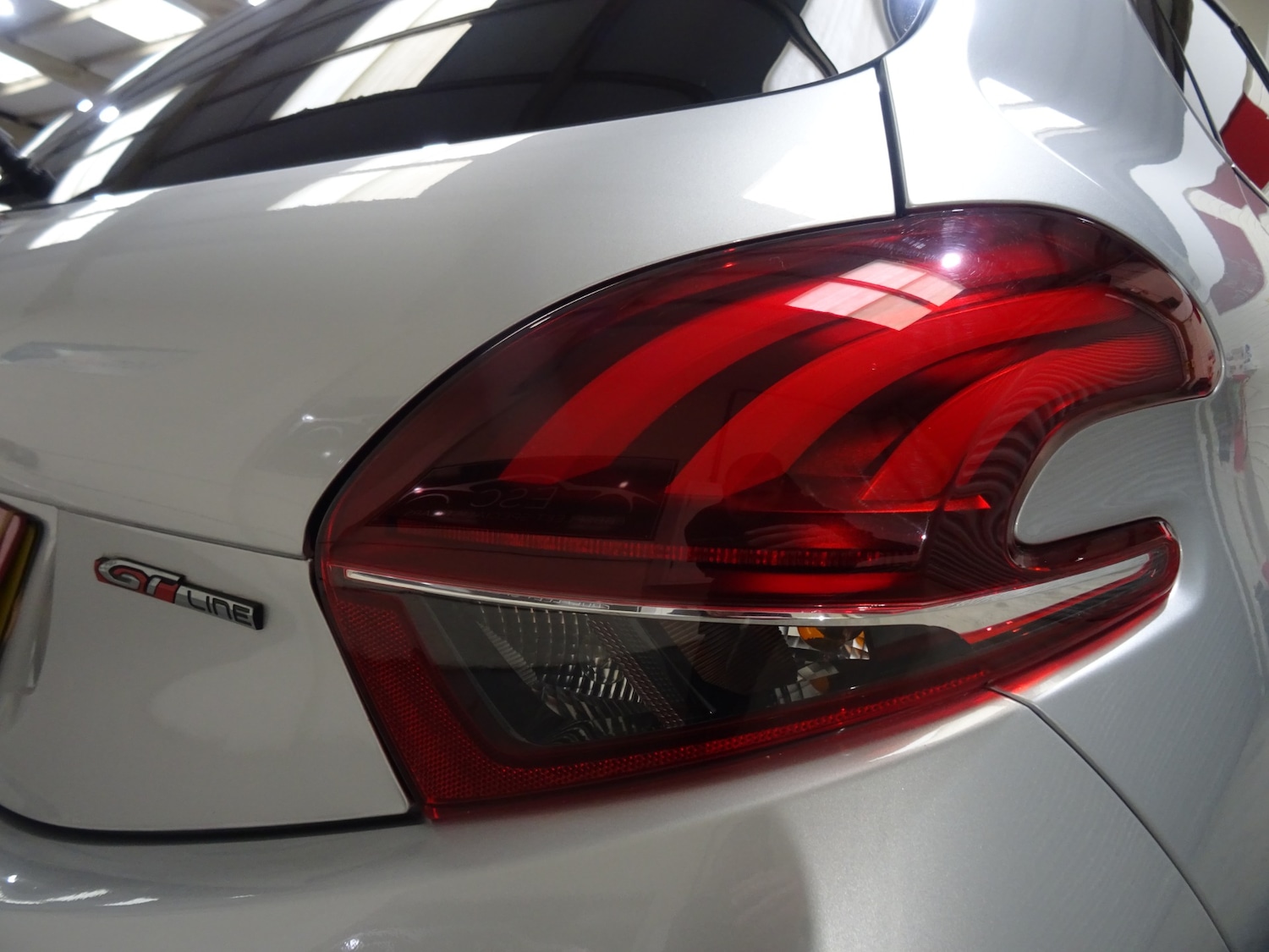 Used Peugeot 208 2018 for sale - 77416829: Photo 18