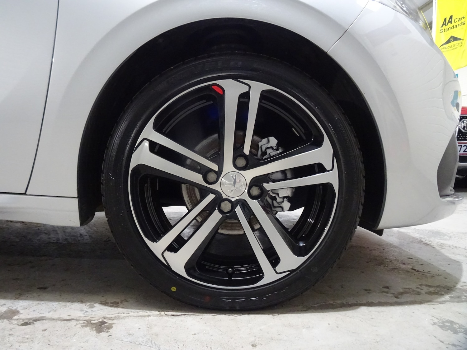 Used Peugeot 208 2018 for sale - 77416829: Photo 19