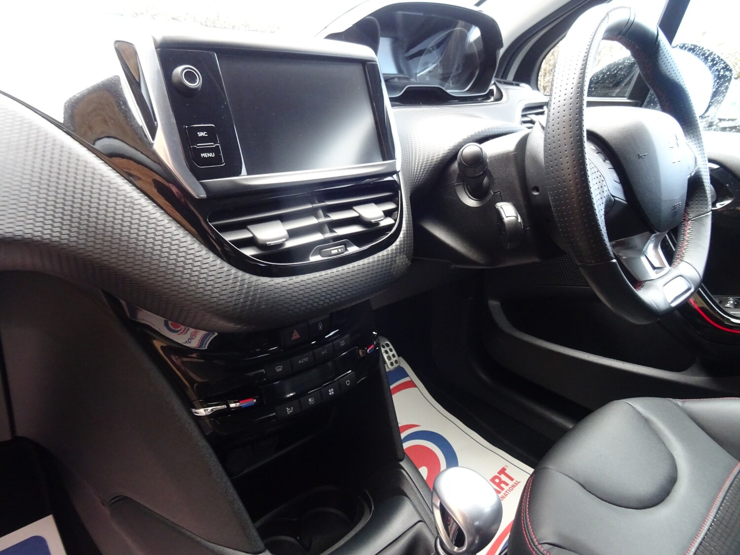 Used Peugeot 208 2018 for sale - 77416829: Photo 24