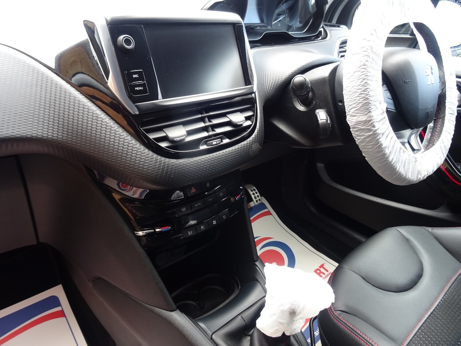 Used Peugeot 208 2018 for sale - 77416829: Photo 25