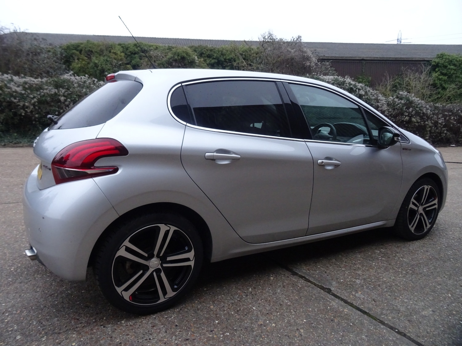 Used Peugeot 208 2018 for sale - 77416829: Photo 7