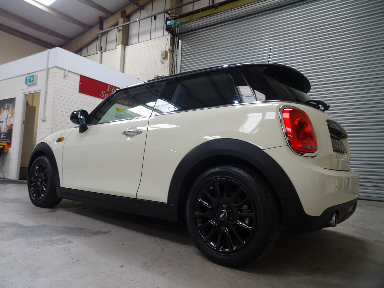 Used MINI Hatch 2016 for sale - 75773273: Photo 32