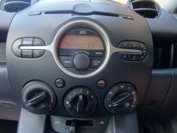 Used Mazda Mazda2 2008 for sale - 75084723: Photo