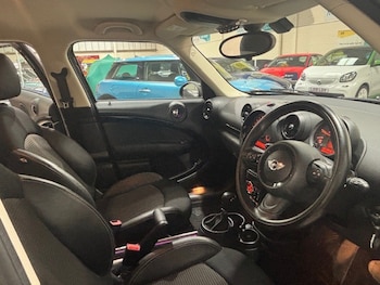 Used MINI Countryman 2016 for sale - 75750030: Photo
