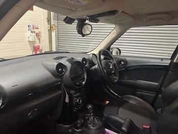 Used MINI Countryman 2016 for sale - 75750030: Photo