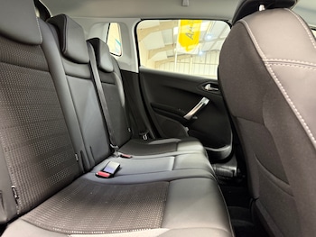Used Peugeot 2008 2019 for sale - 79404455: Photo