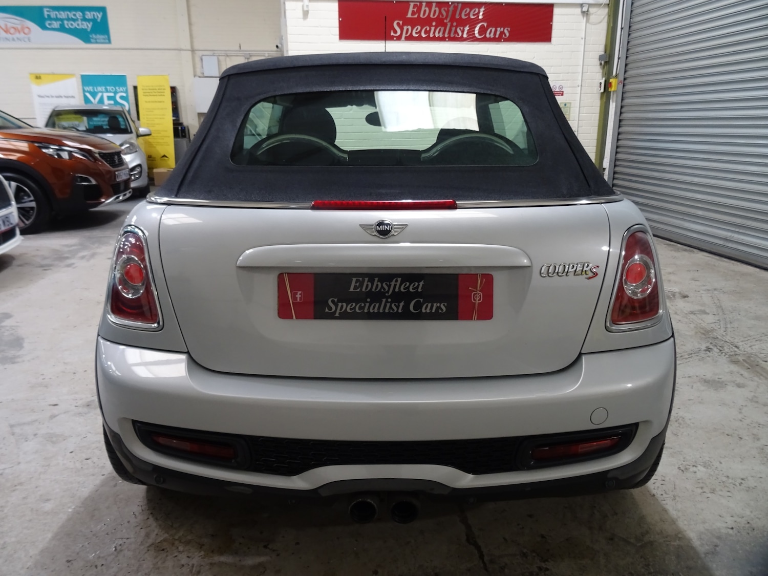 Used MINI Convertible 2013 for sale - 77675797: Photo 14