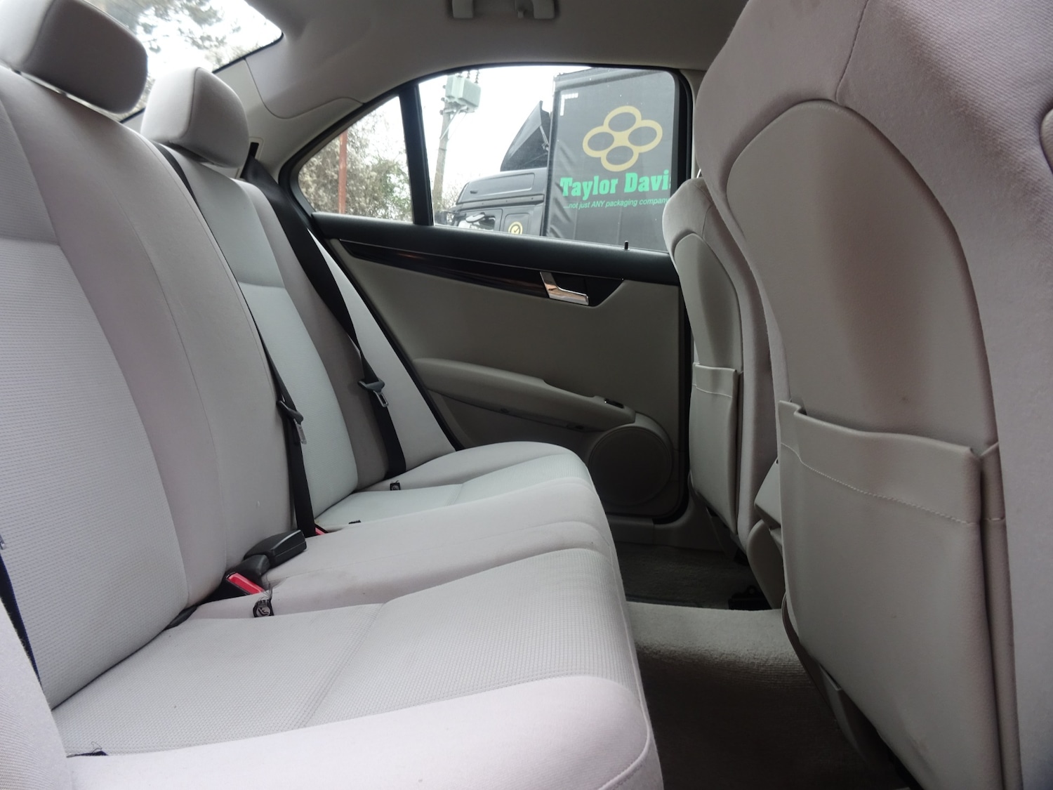 Used Mercedes-Benz C Class 2009 for sale - 77902825: Photo 7