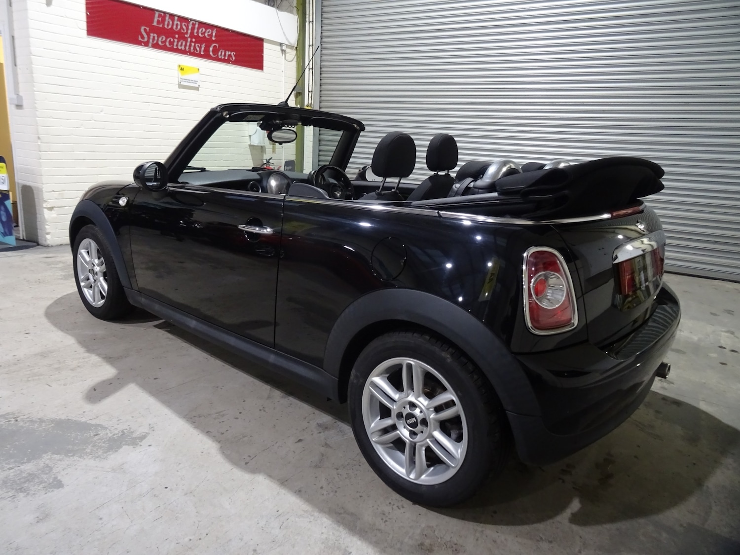 Used MINI Convertible 2015 for sale - 77071157: Photo 7