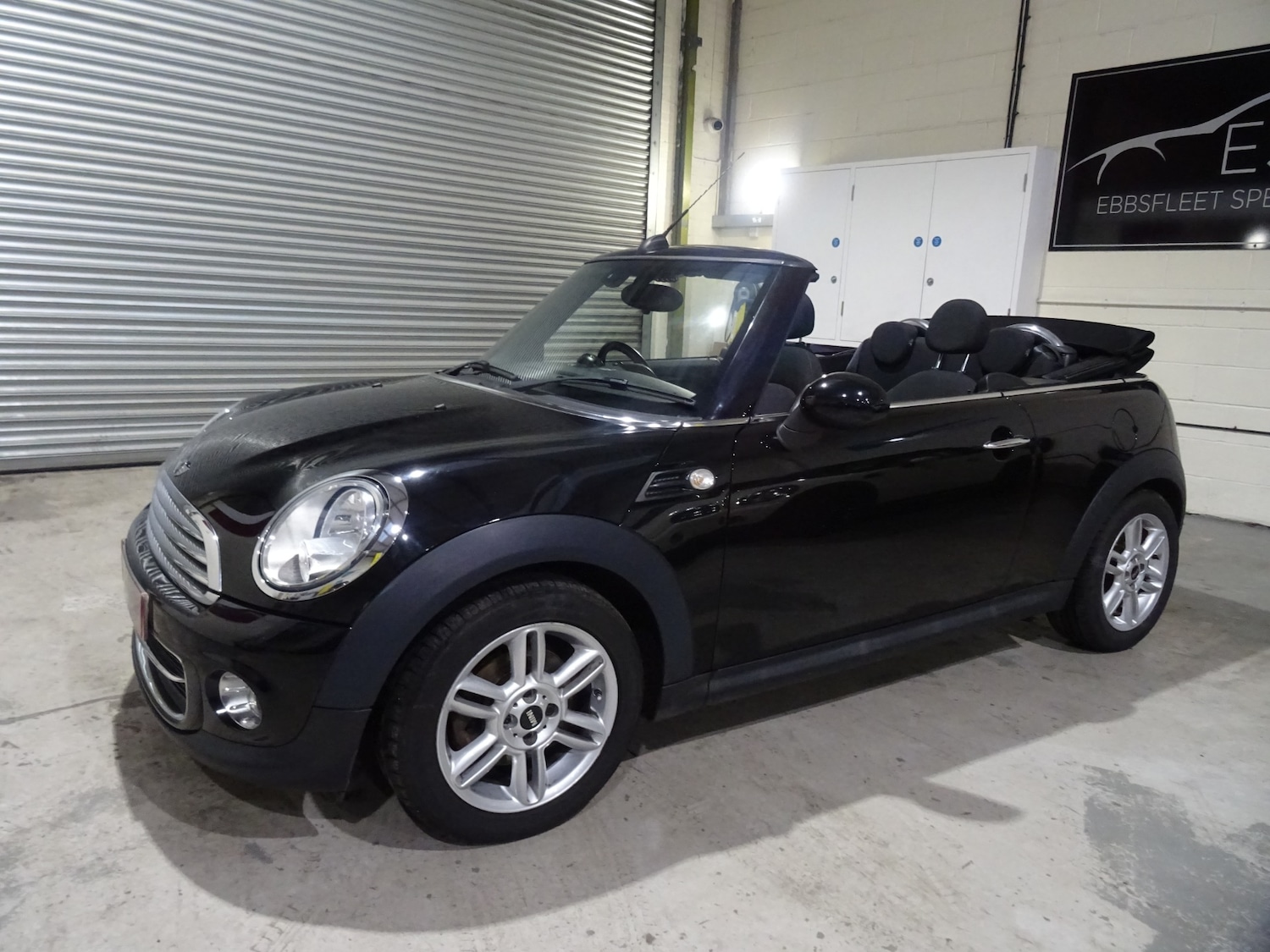 Used MINI Convertible 2015 for sale - 77071157: Photo 8