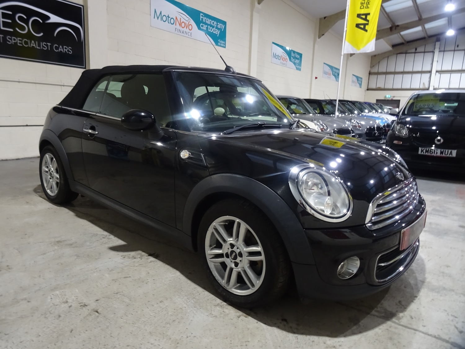 Used MINI Convertible 2015 for sale - 77071157: Photo 9