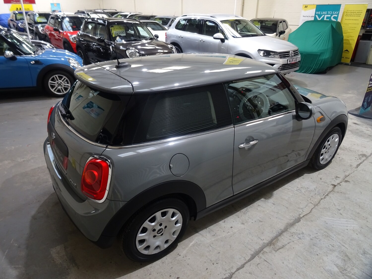 Used MINI Hatch 2014 for sale - 76611332: Photo 42