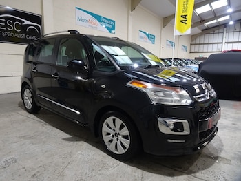 2014 (64) - 1.6 VTi 16V Exclusive 5dr EGS6 Automatic **LOW MILEAGE*ONLY 33000 MILES**