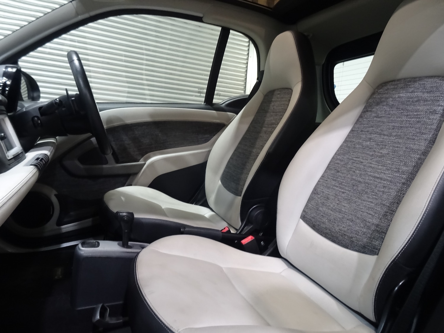 Used smart fortwo 2014 for sale - 77818247: Photo 2