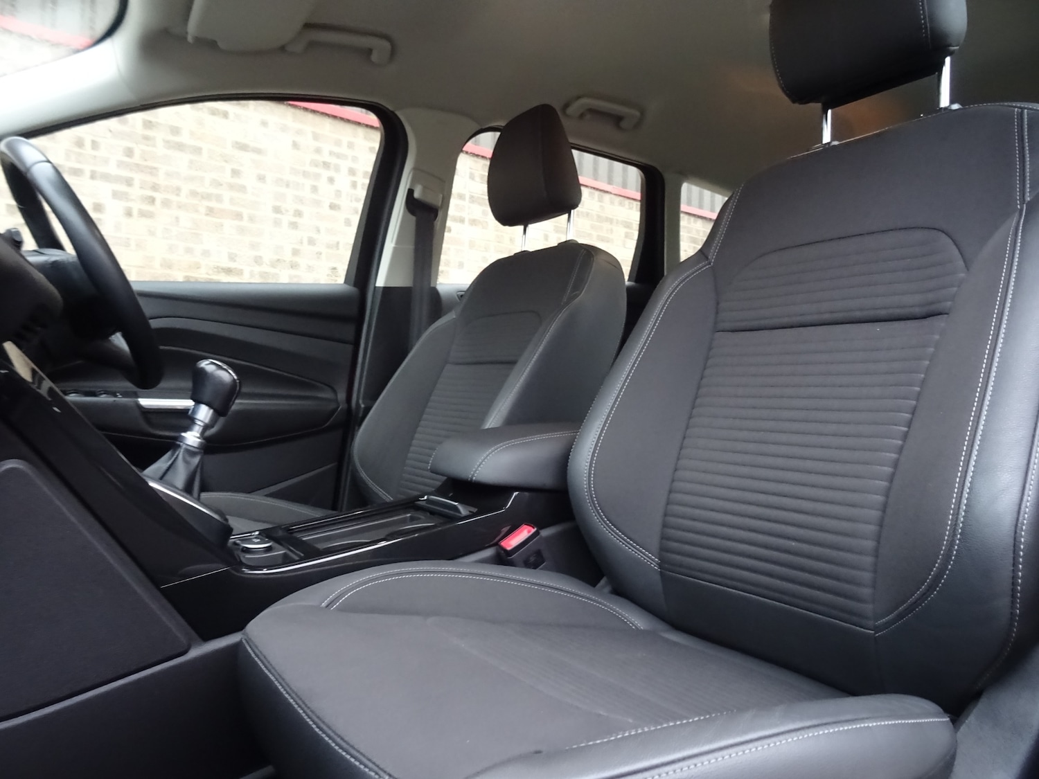 Used Ford Kuga 2018 for sale - 77137370: Photo 3