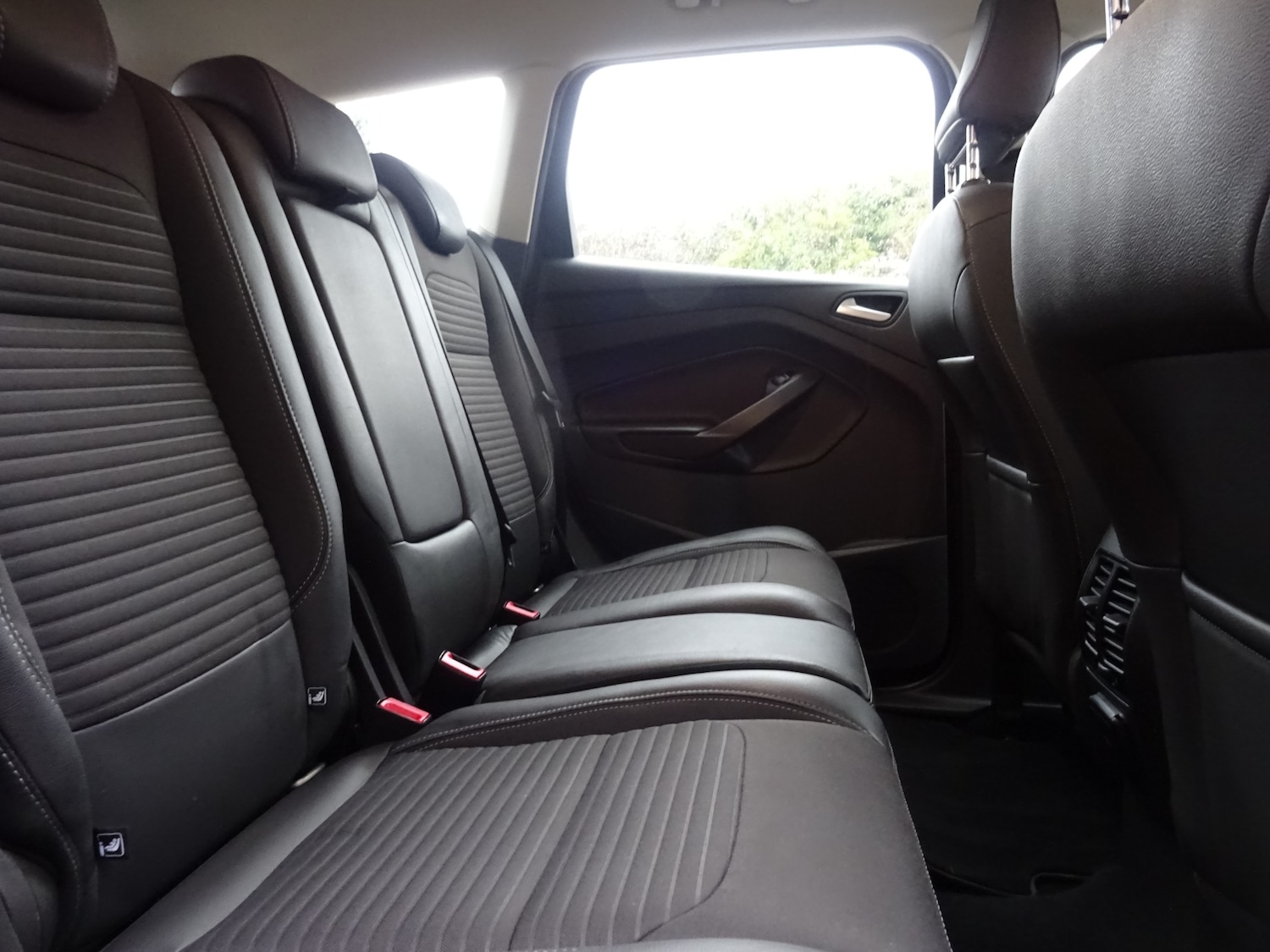 Used Ford Kuga 2018 for sale - 77137370: Photo 6