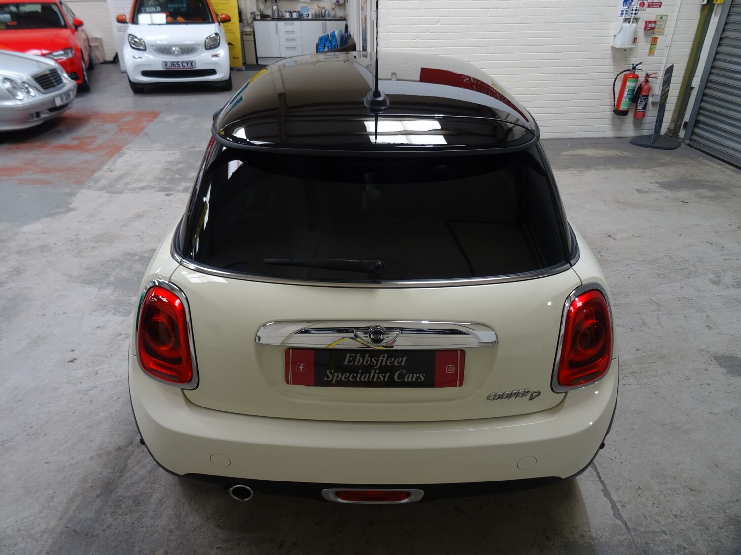 Vehicle 44