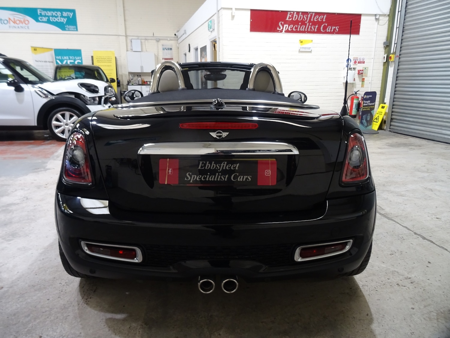 Used MINI Roadster 2014 for sale - 76638409: Photo 11