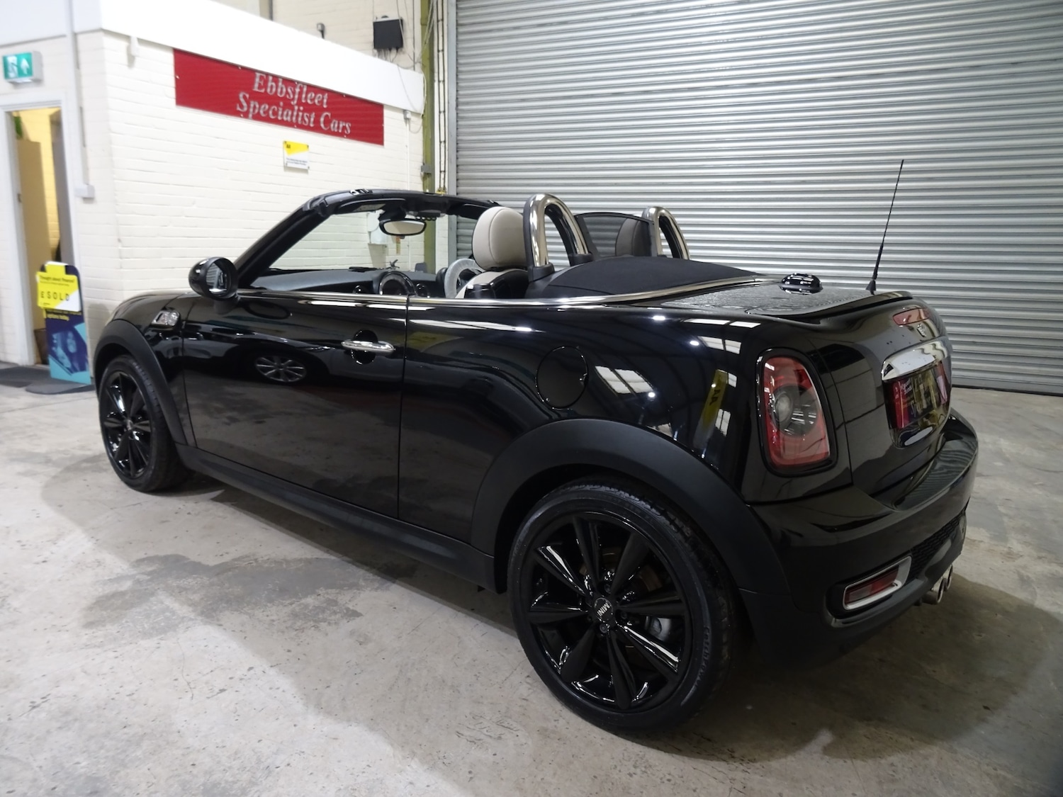 Used MINI Roadster 2014 for sale - 76638409: Photo 12