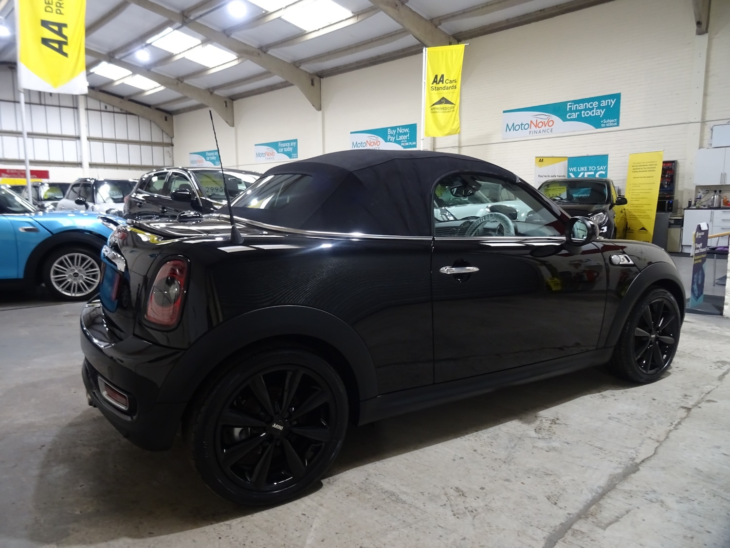 Used MINI Roadster 2014 for sale - 76638409: Photo 15