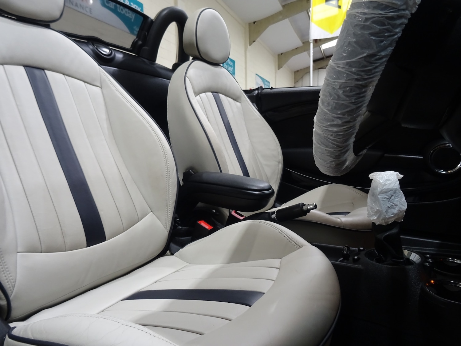 Used MINI Roadster 2014 for sale - 76638409: Photo 26