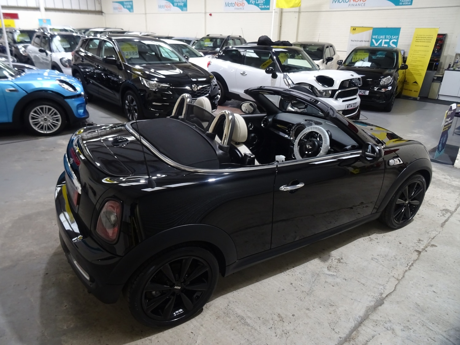Used MINI Roadster 2014 for sale - 76638409: Photo 28
