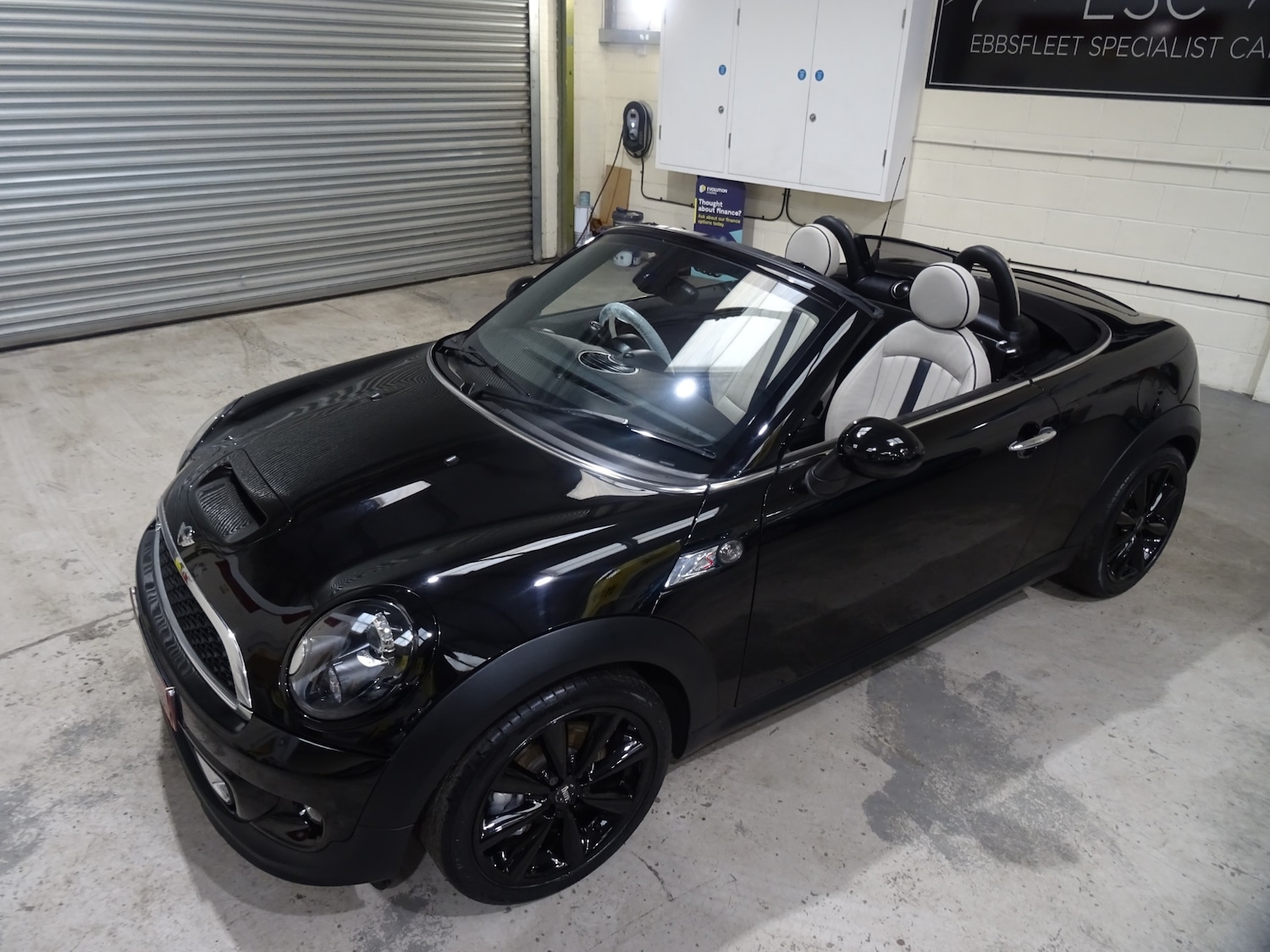 Used MINI Roadster 2014 for sale - 76638409: Photo 31