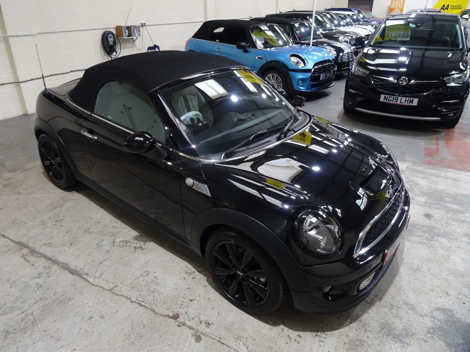 Used MINI Roadster 2014 for sale - 76638409: Photo 42