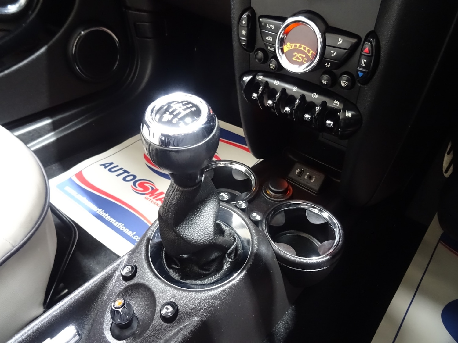 Used MINI Roadster 2014 for sale - 76638409: Photo 5