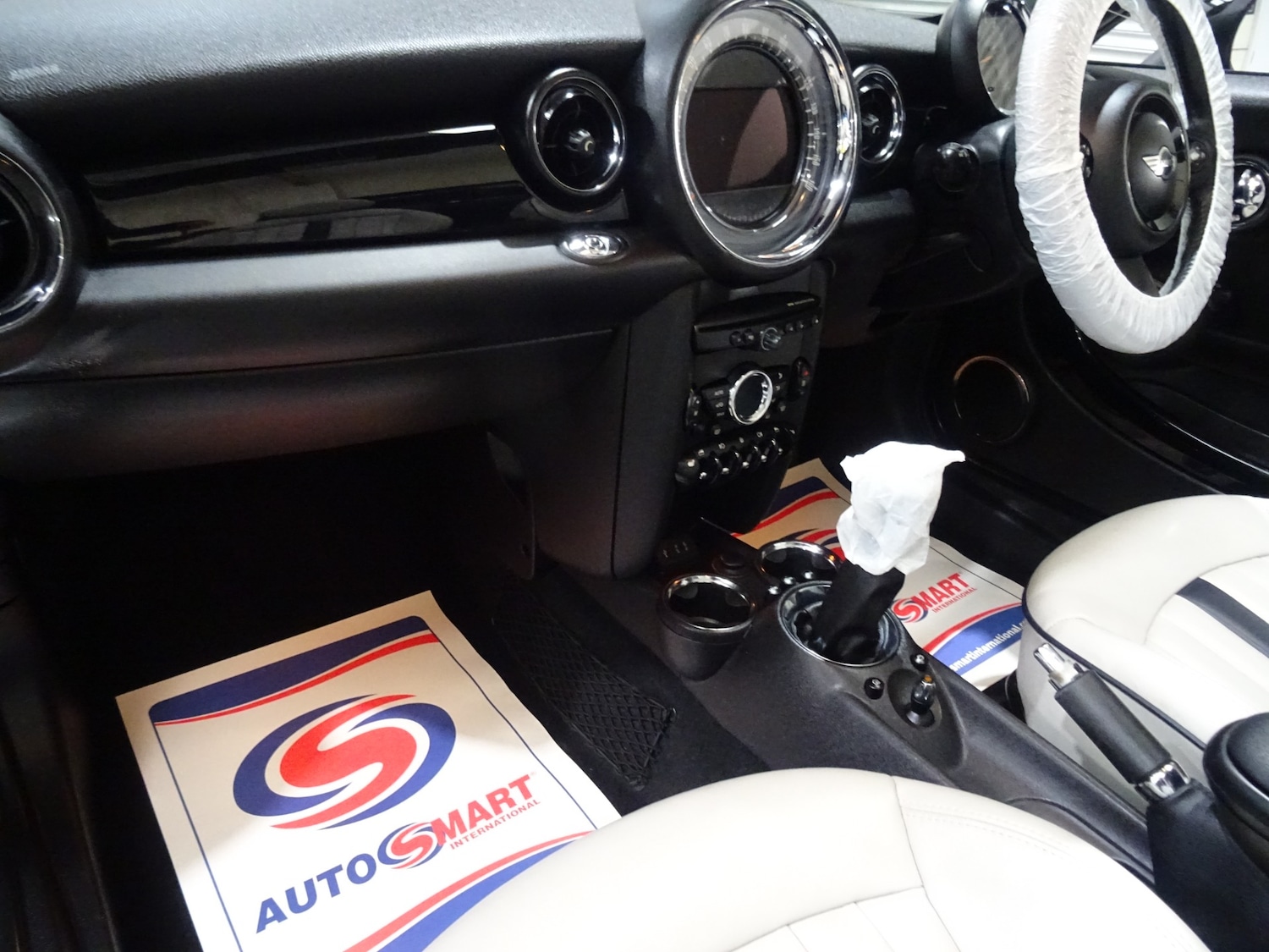 Used MINI Roadster 2014 for sale - 76638409: Photo 6